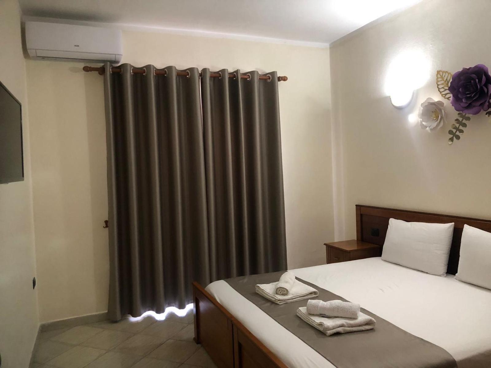 Relax Apartment & Hotel Golem  Exterior foto