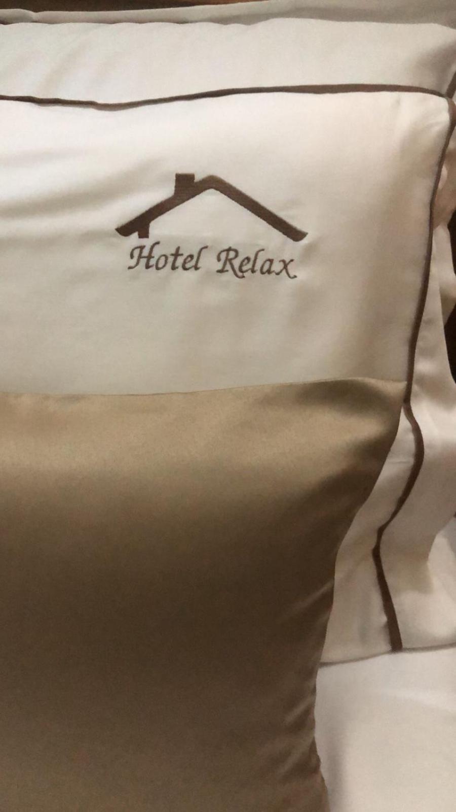 Relax Apartment & Hotel Golem  Exterior foto
